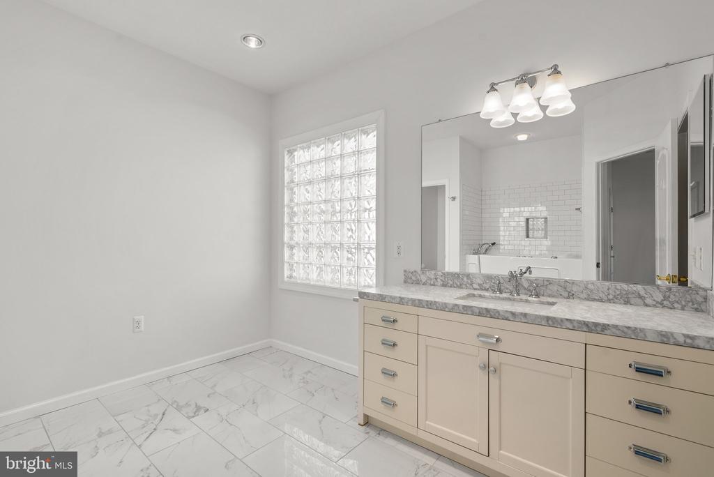 1256 DESTINY CIRCLE