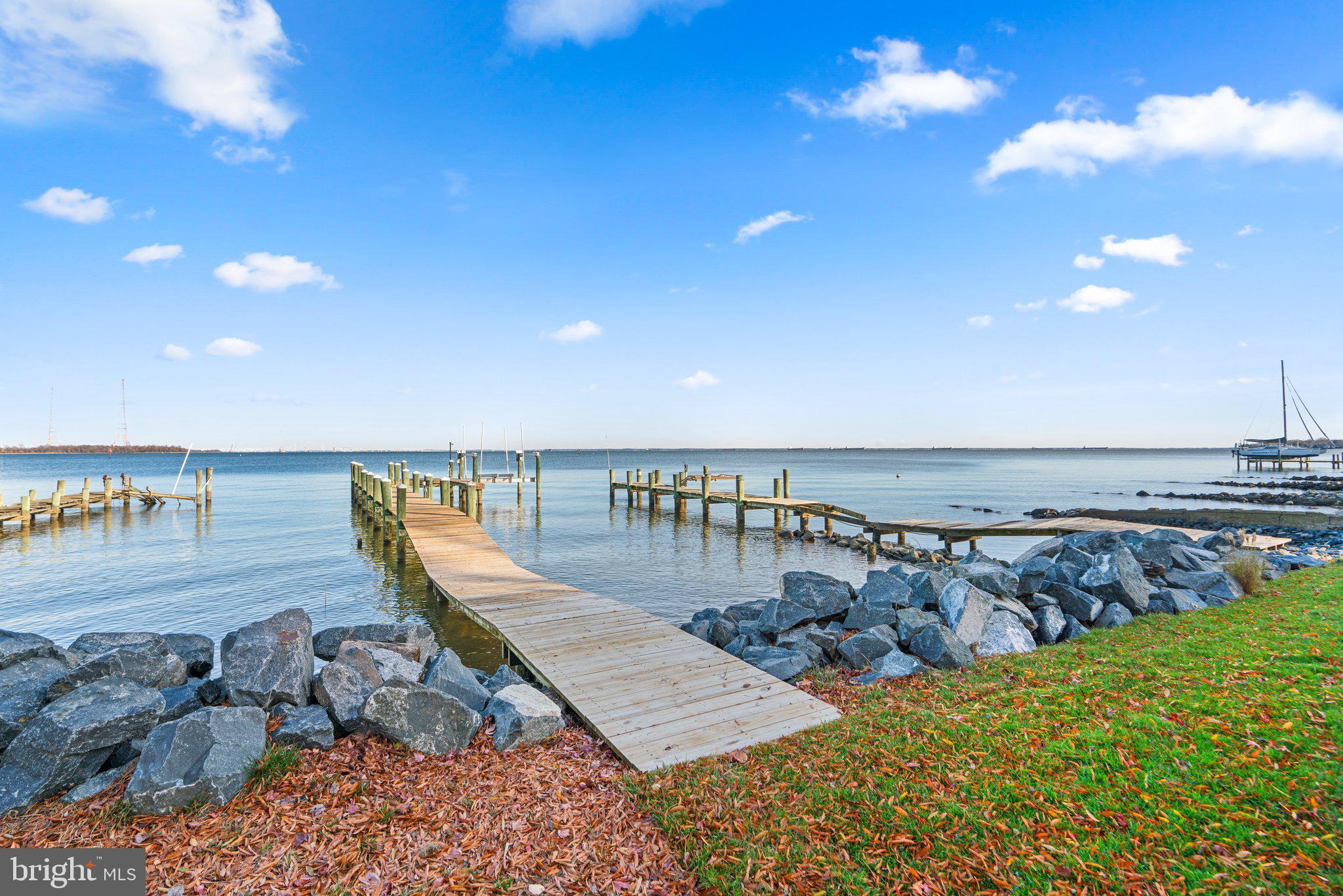 7019 BAY FRONT DRIVE