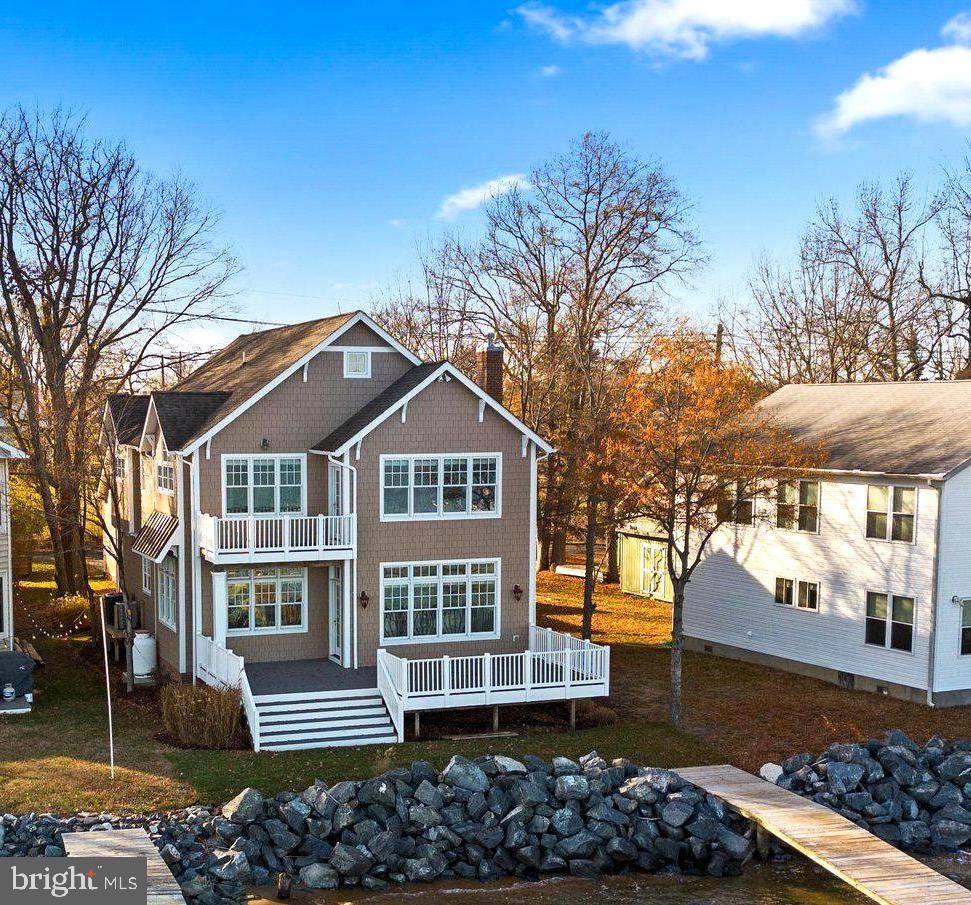 7019 BAY FRONT DRIVE