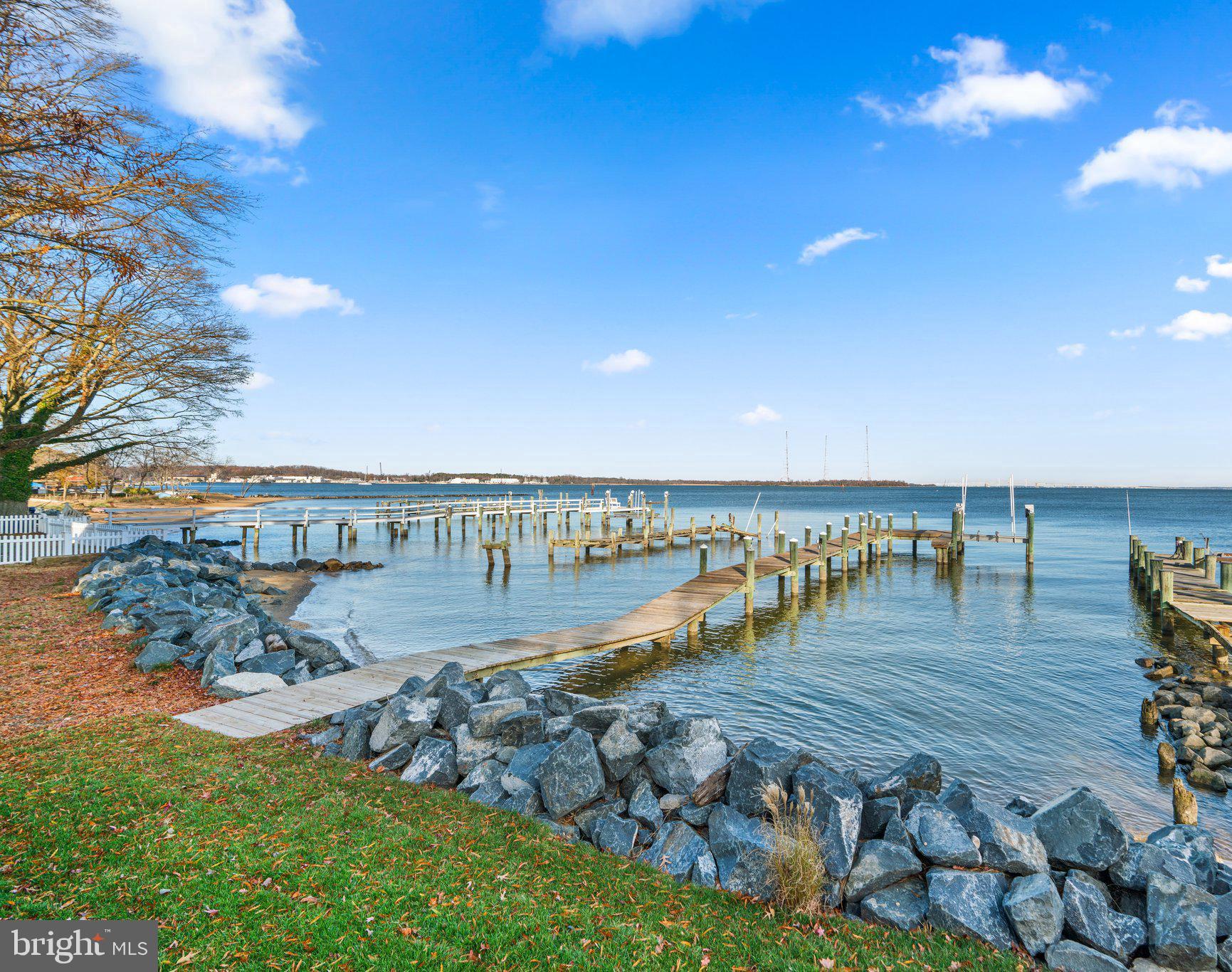 7019 BAY FRONT DRIVE
