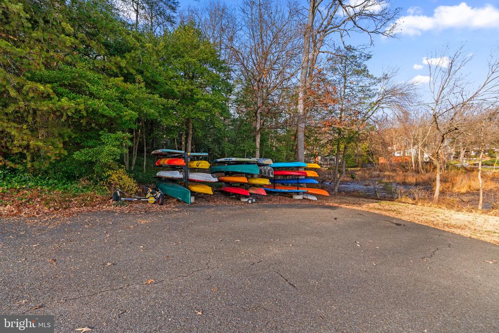 513 POINT FIELD DRIVE A