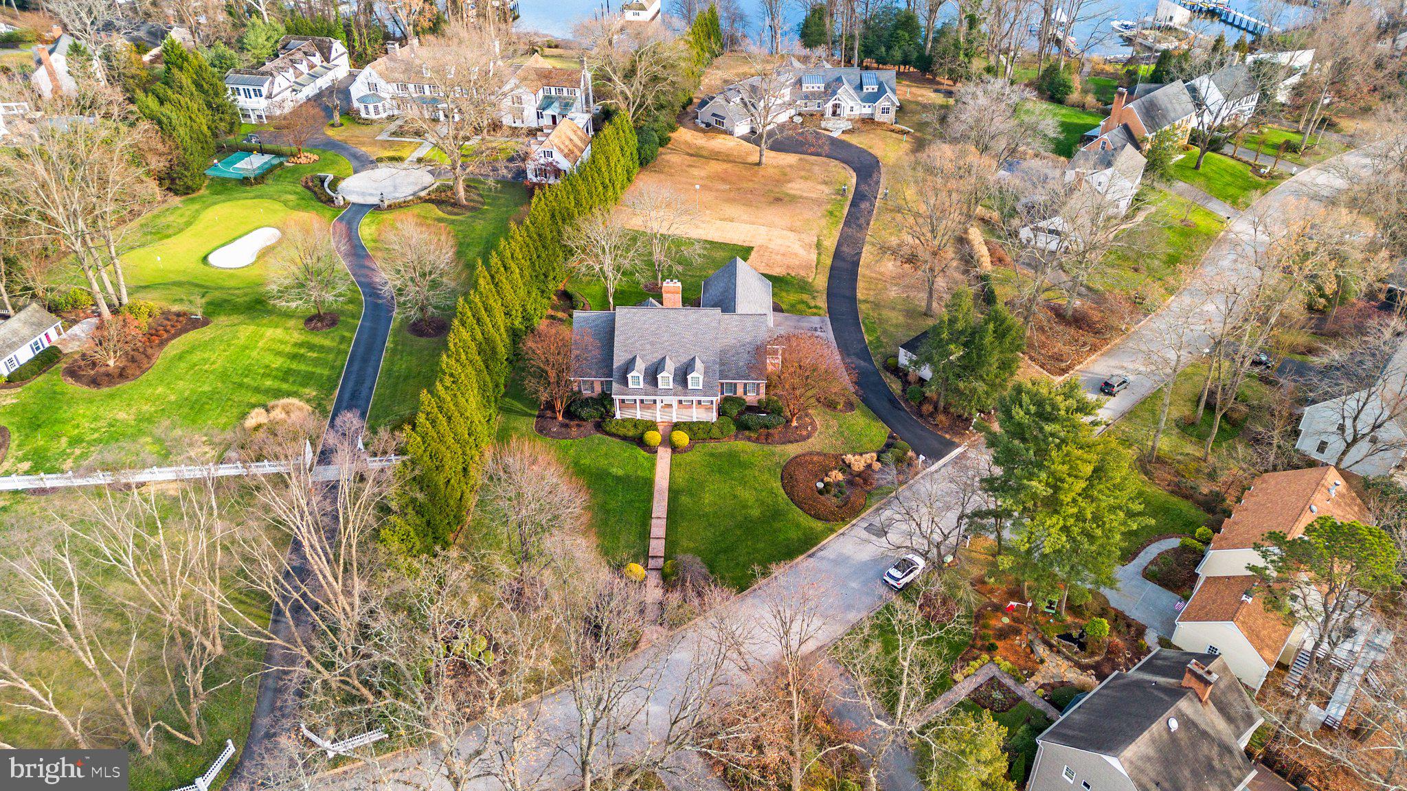 513 POINT FIELD DRIVE A