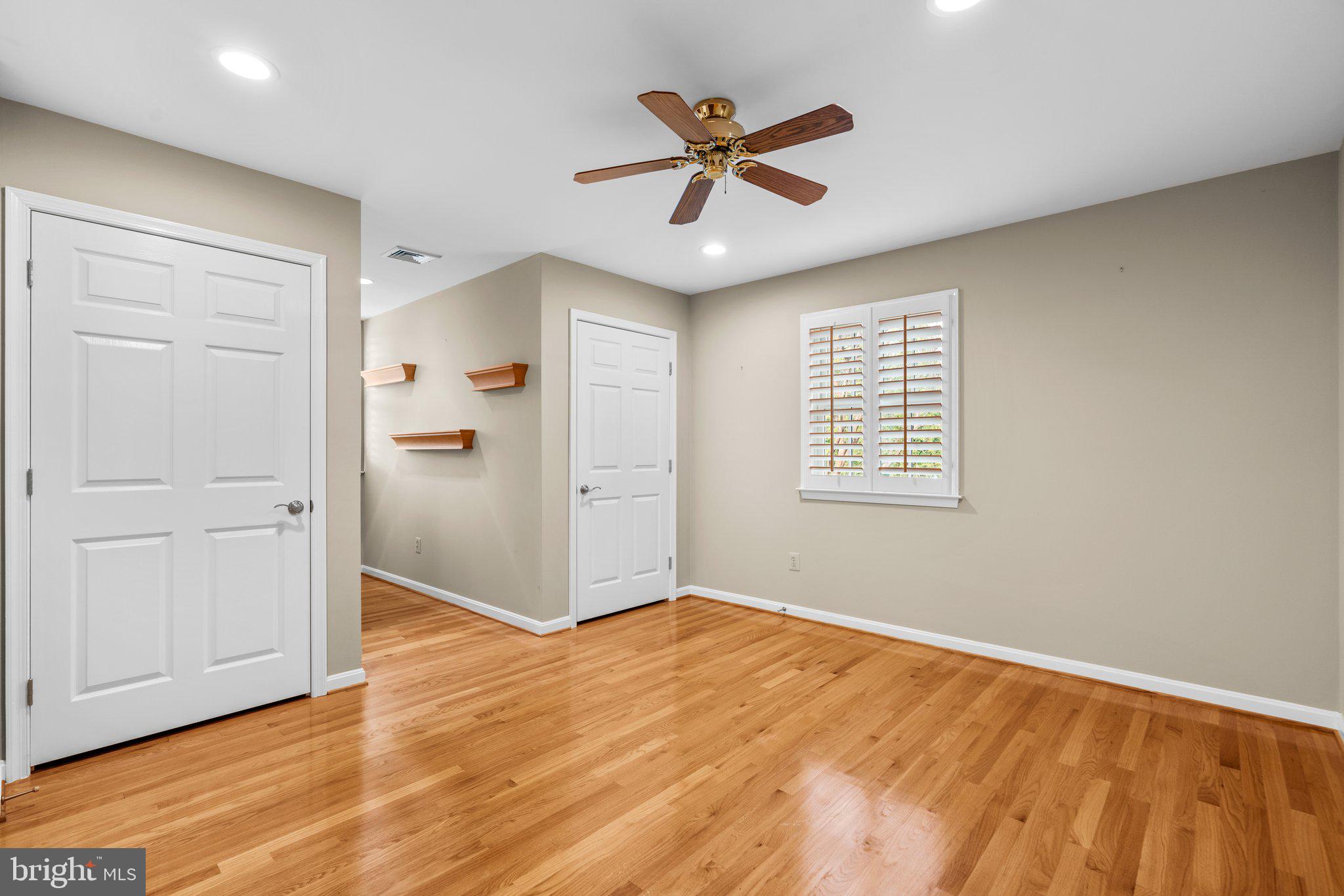 513 POINT FIELD DRIVE A