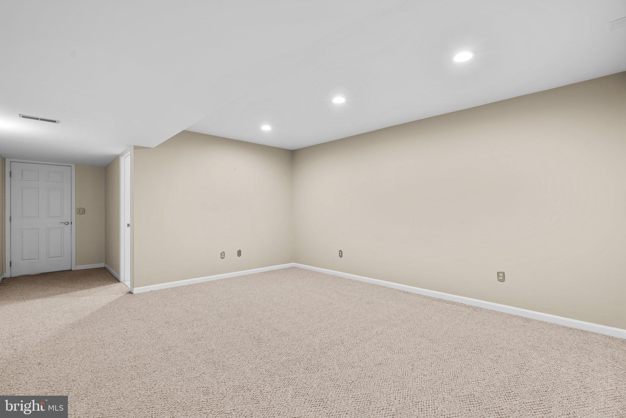 513 POINT FIELD DRIVE A