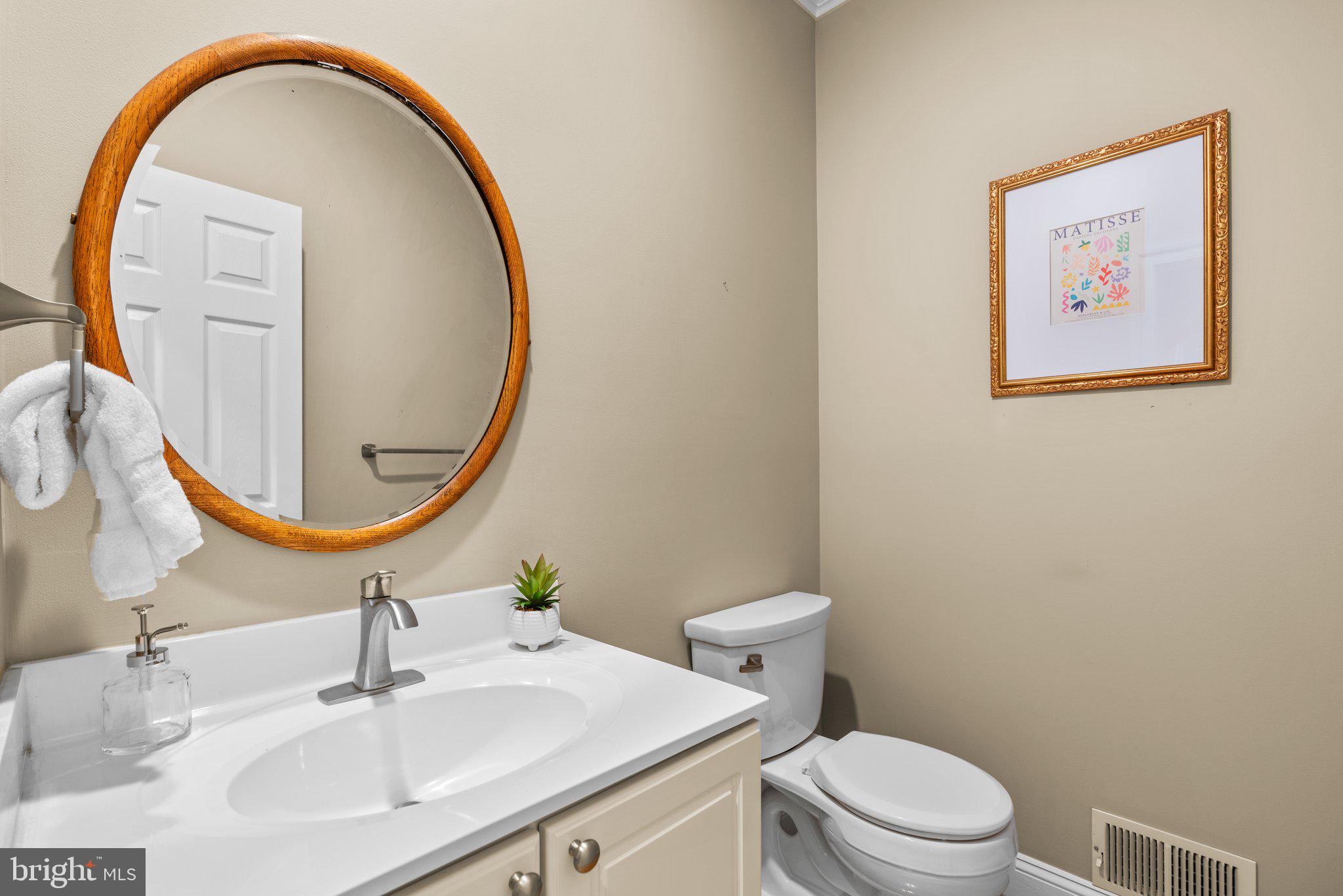 513 POINT FIELD DRIVE A