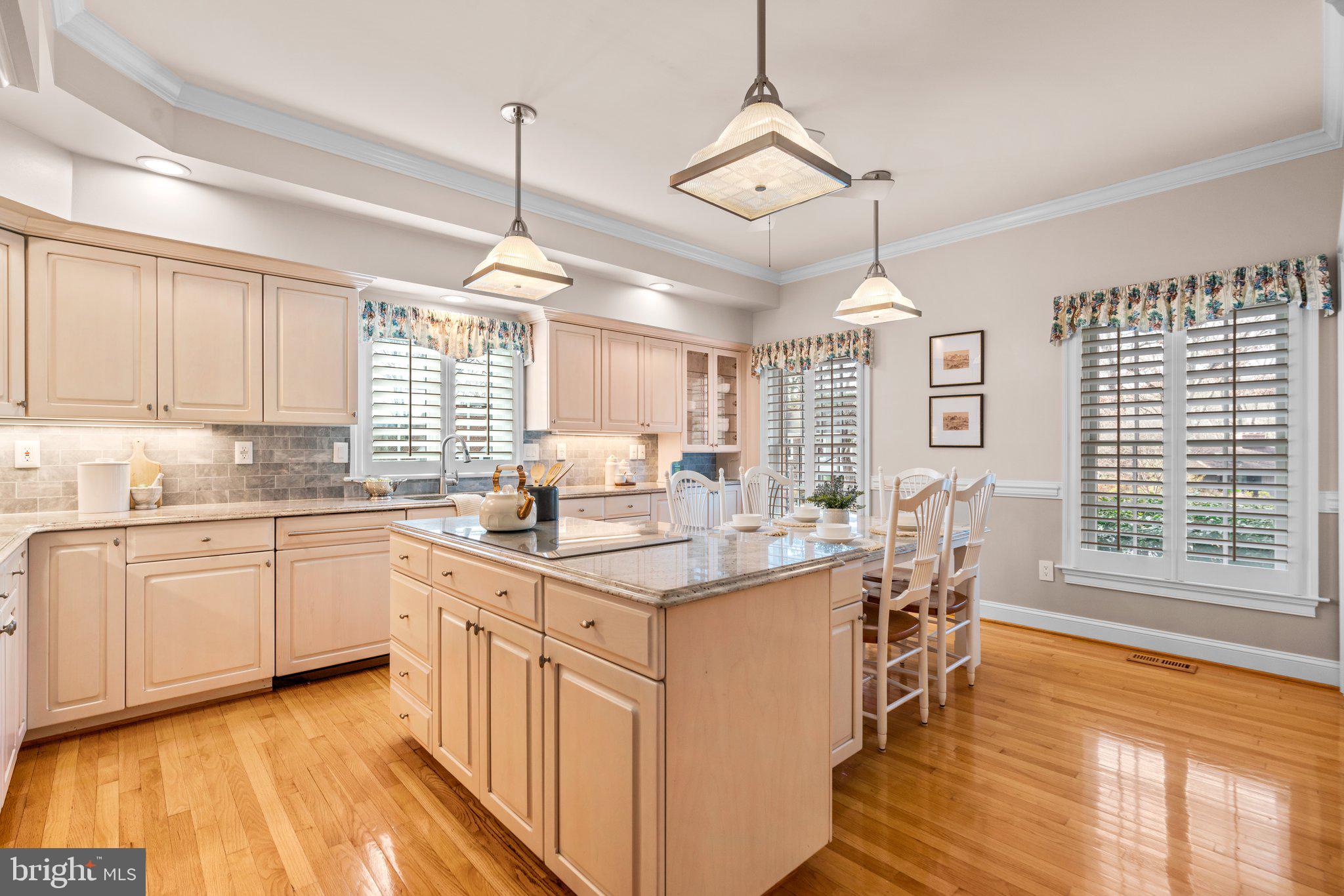 513 POINT FIELD DRIVE A