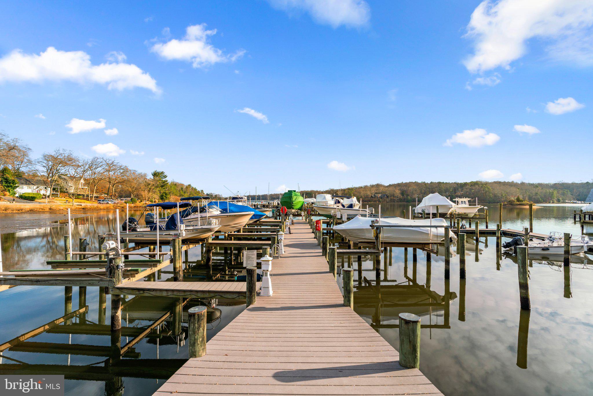 513 POINT FIELD DRIVE A