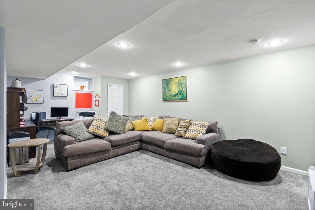 100 SILOPANNA ROAD