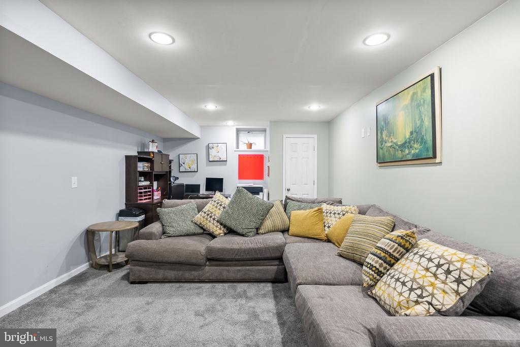 100 SILOPANNA ROAD