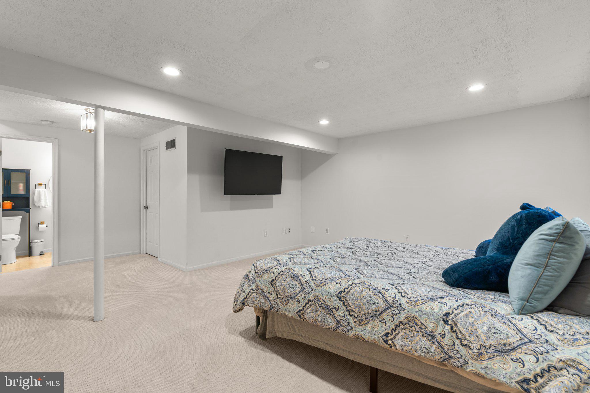 760 WILLOWBY RUN