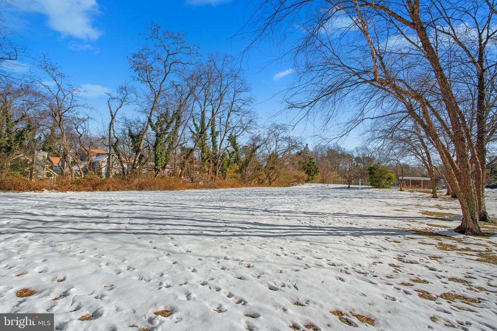 5 FAIRHOPE COURT