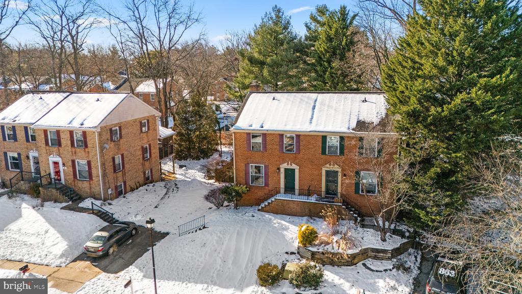 5 FAIRHOPE COURT