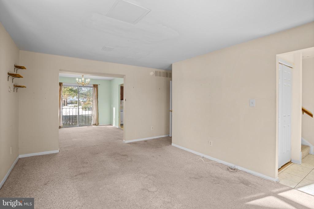 5 FAIRHOPE COURT