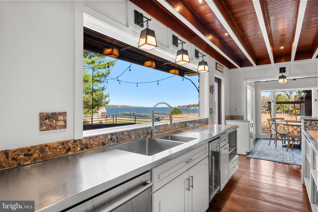 796 CANVASBACK COURT