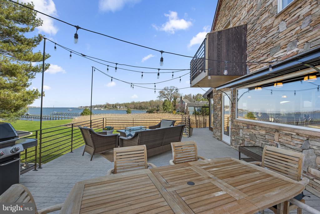 796 CANVASBACK COURT