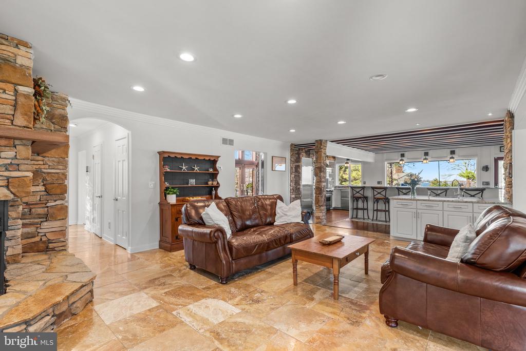 796 CANVASBACK COURT