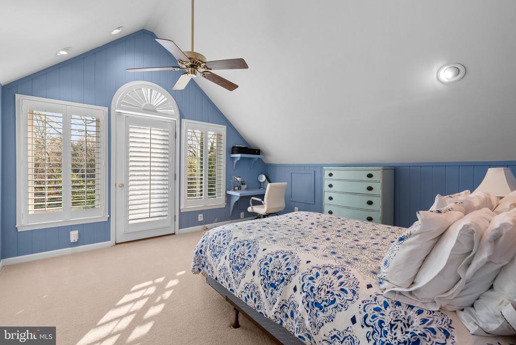 796 CANVASBACK COURT