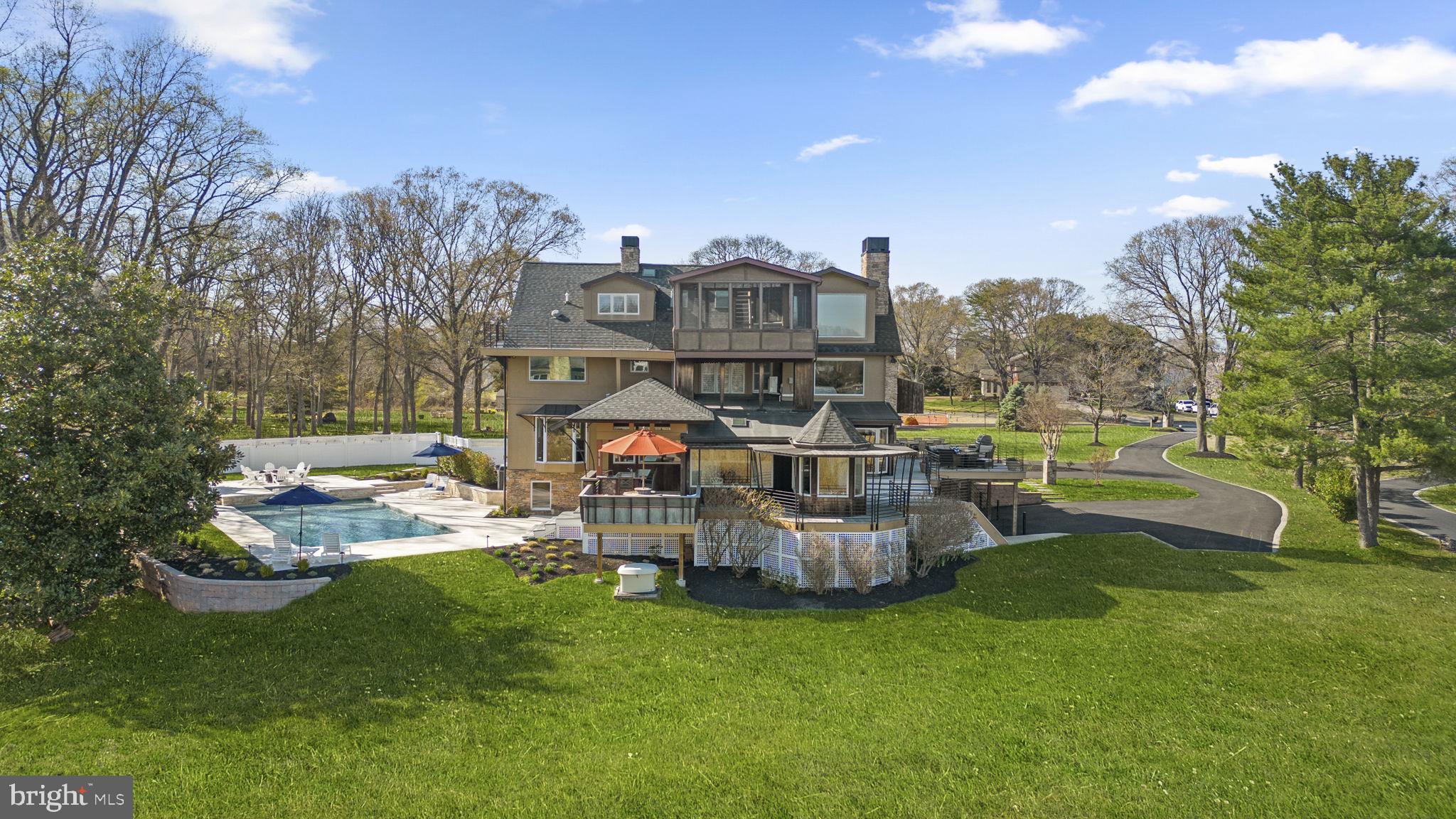 796 CANVASBACK COURT