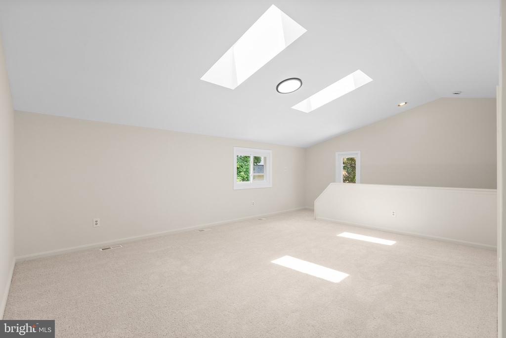 1088 RIVER BAY ROAD