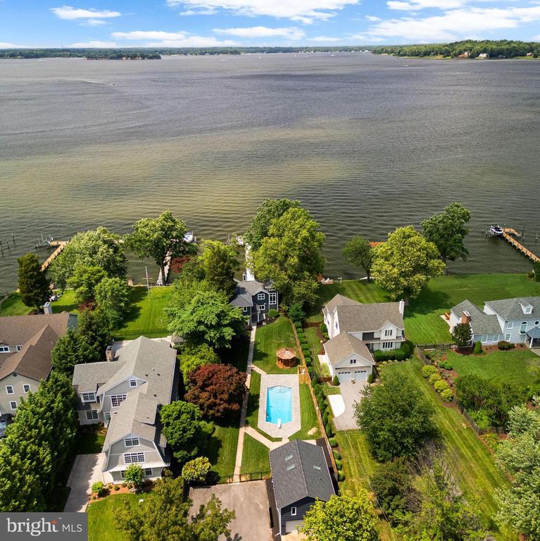 1088 RIVER BAY ROAD
