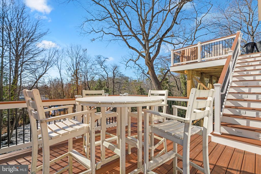 122 CEDAR ROAD