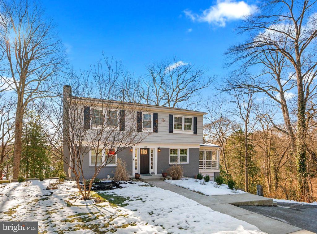 122 CEDAR ROAD