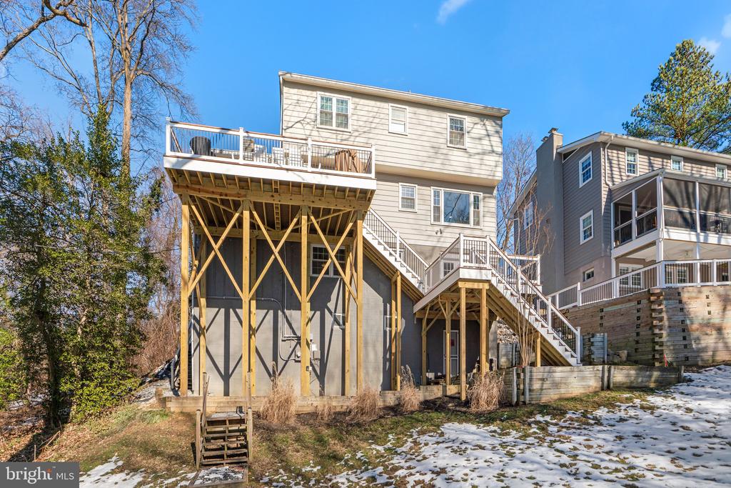 122 CEDAR ROAD