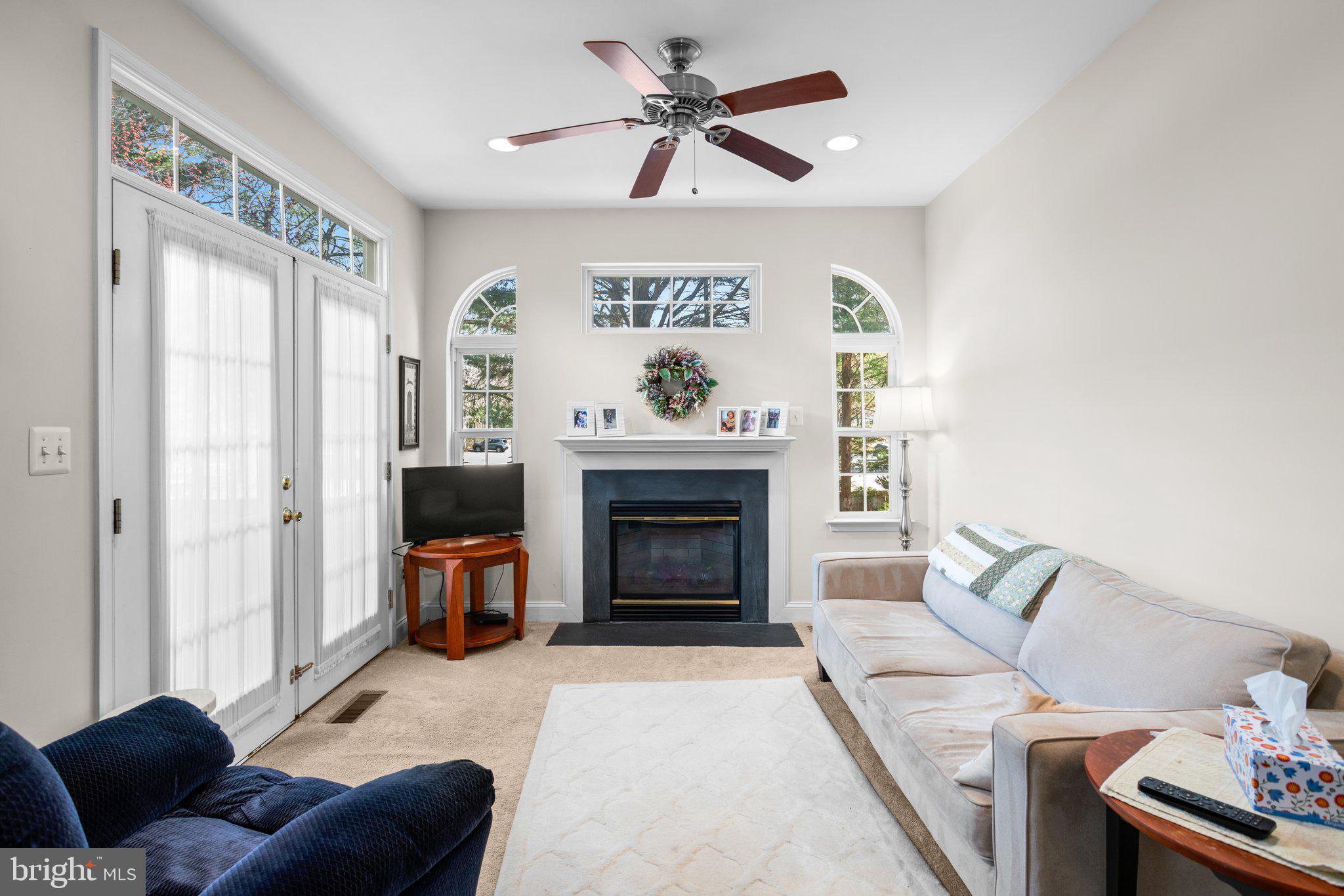 866 STONEHURST COURT