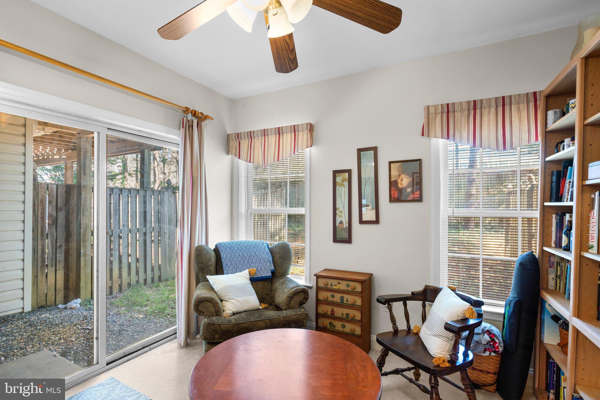 866 STONEHURST COURT