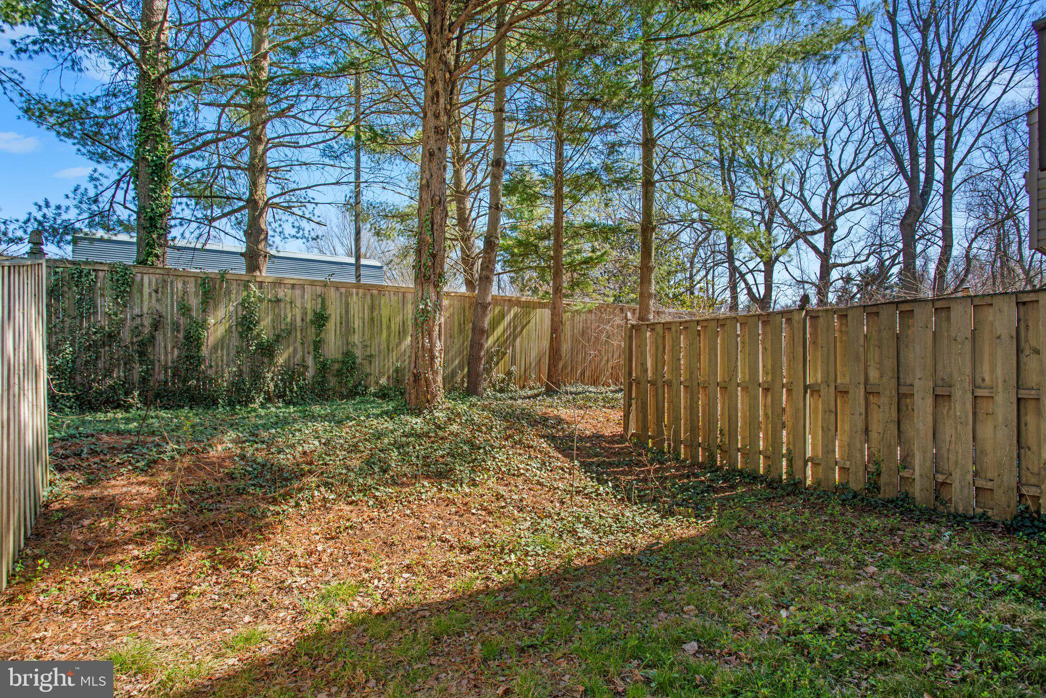 866 STONEHURST COURT