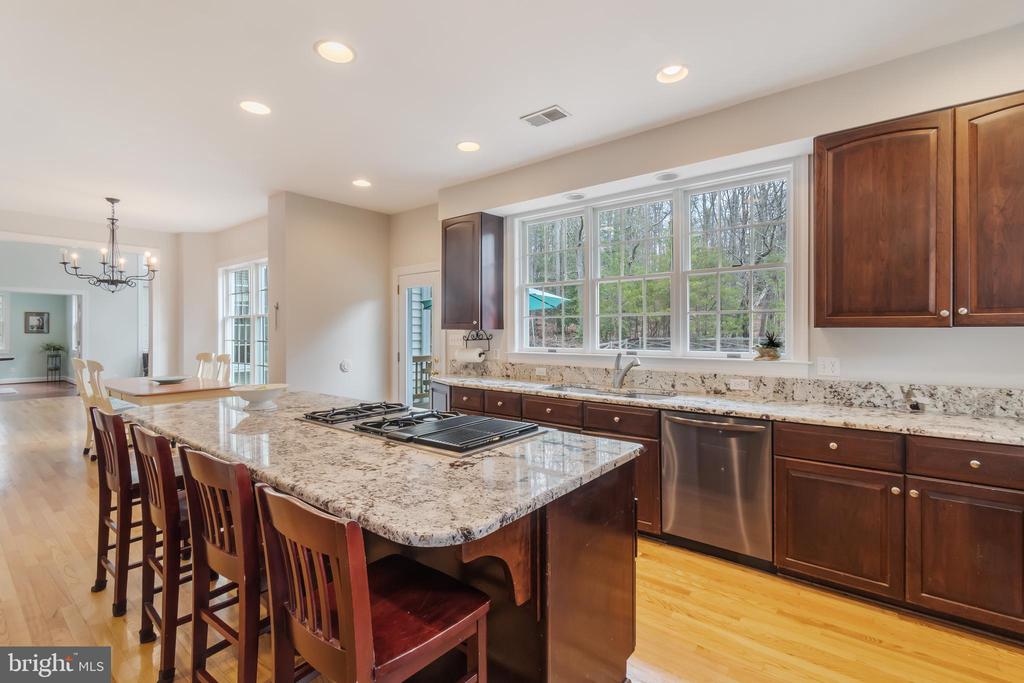 2721 HOWARD GROVE ROAD