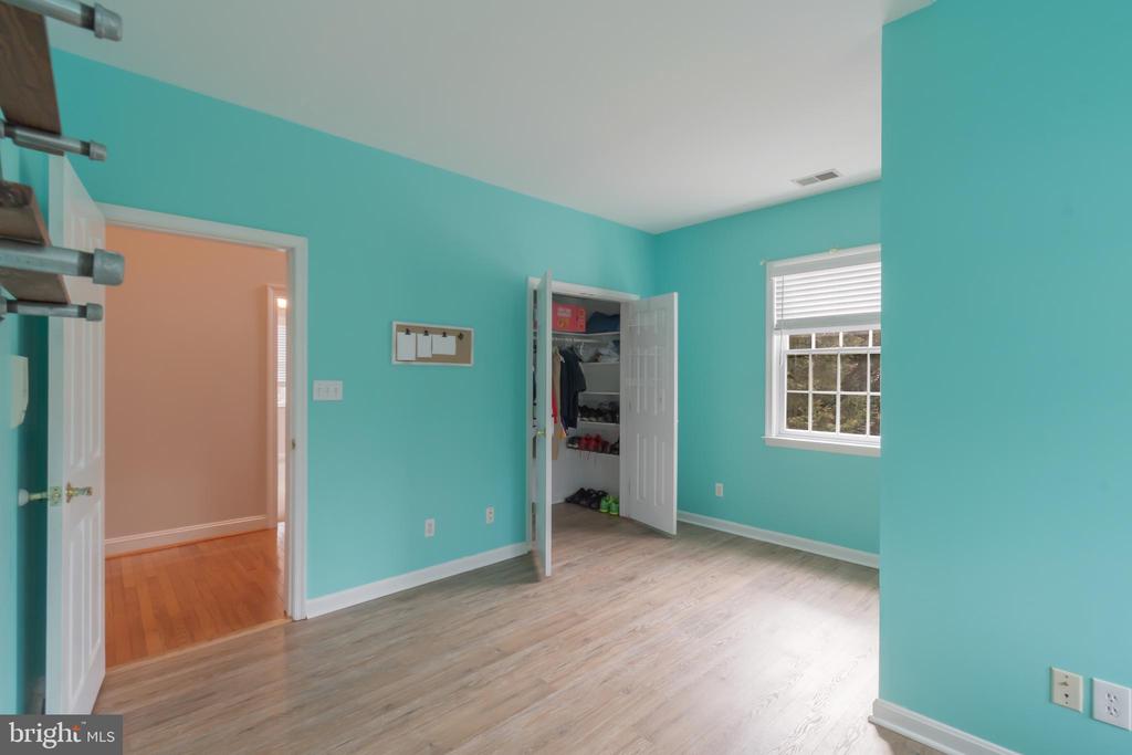2721 HOWARD GROVE ROAD