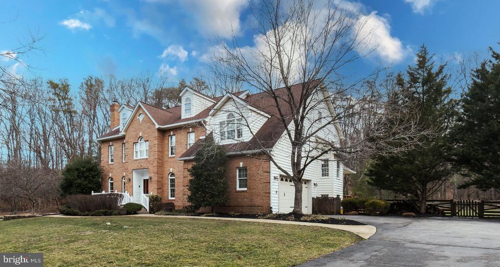 2721 HOWARD GROVE ROAD