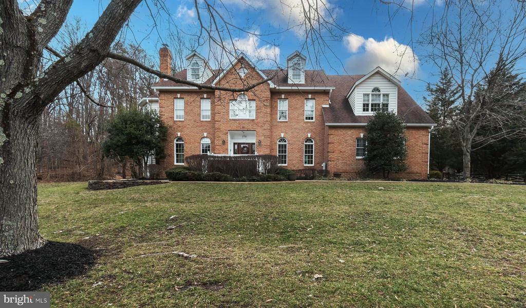 2721 HOWARD GROVE ROAD