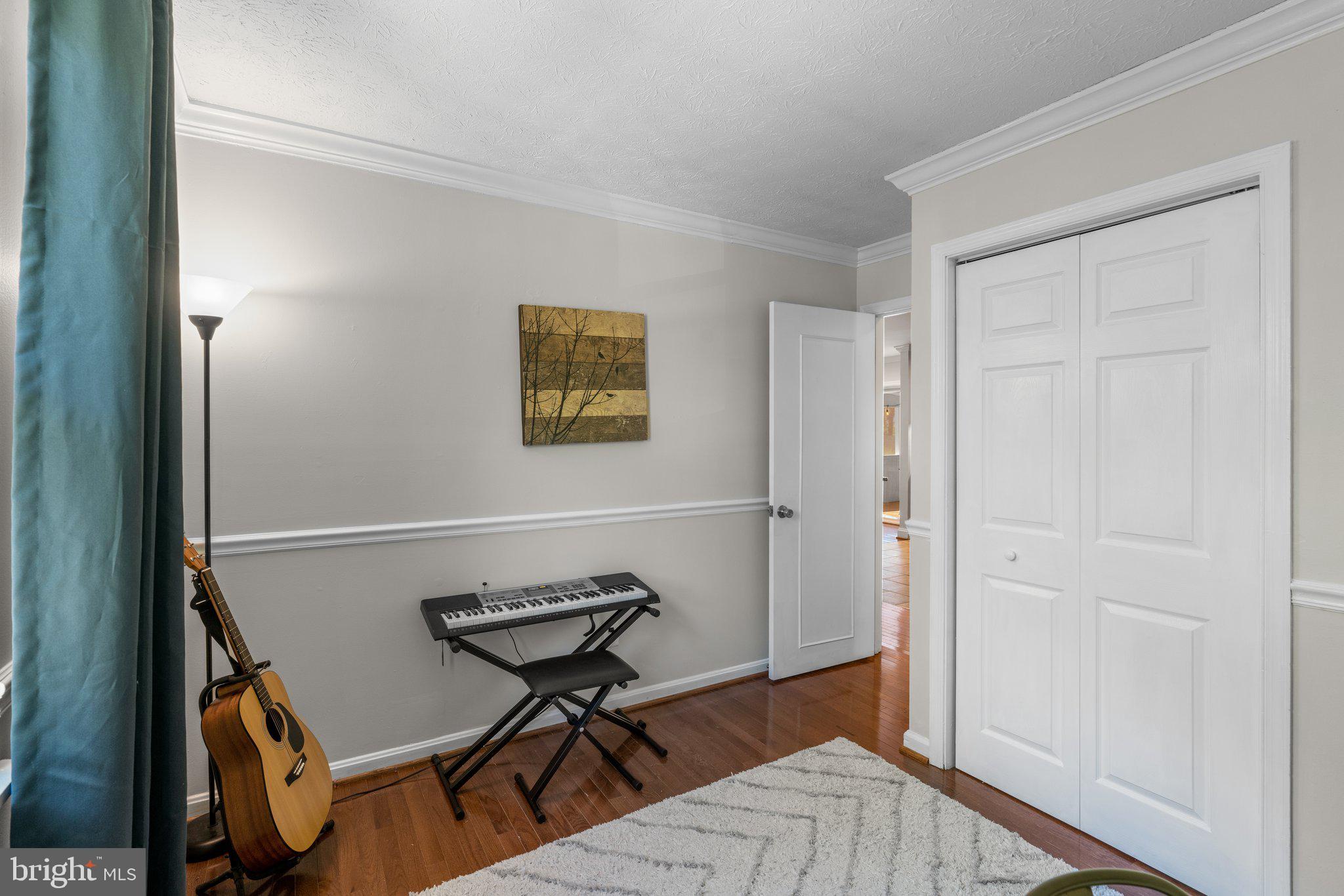 61 DIVIDING CREEK COURT