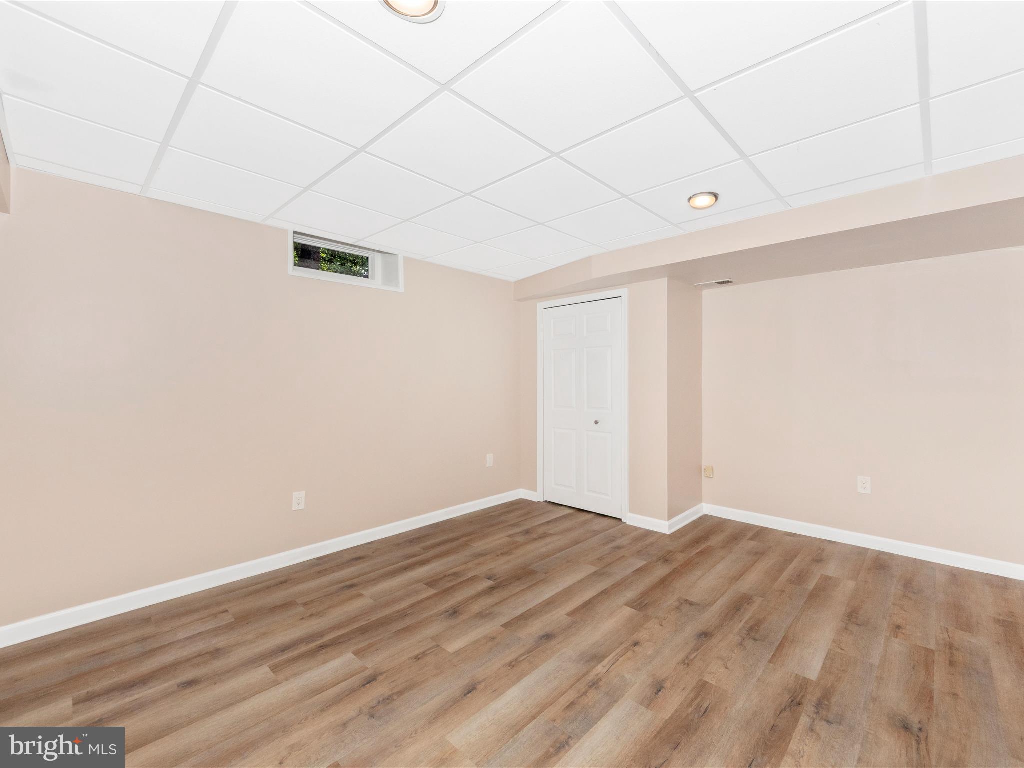 2020 JOHN HANSON OVERLOOK