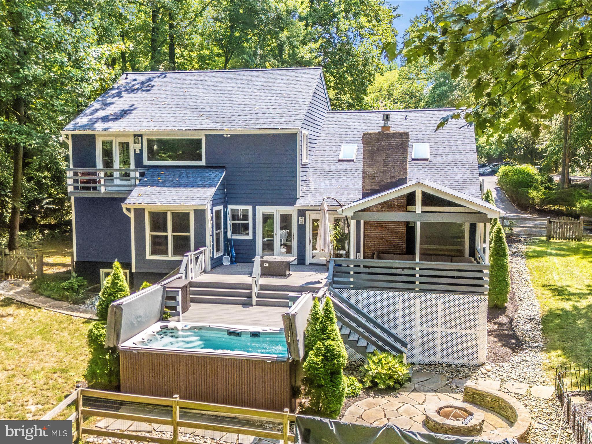 2020 JOHN HANSON OVERLOOK