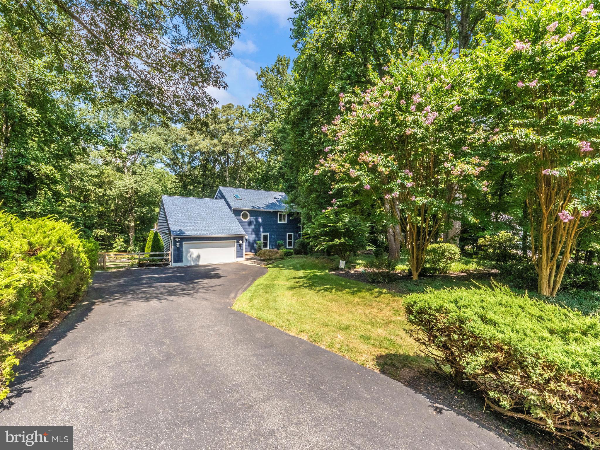 2020 JOHN HANSON OVERLOOK