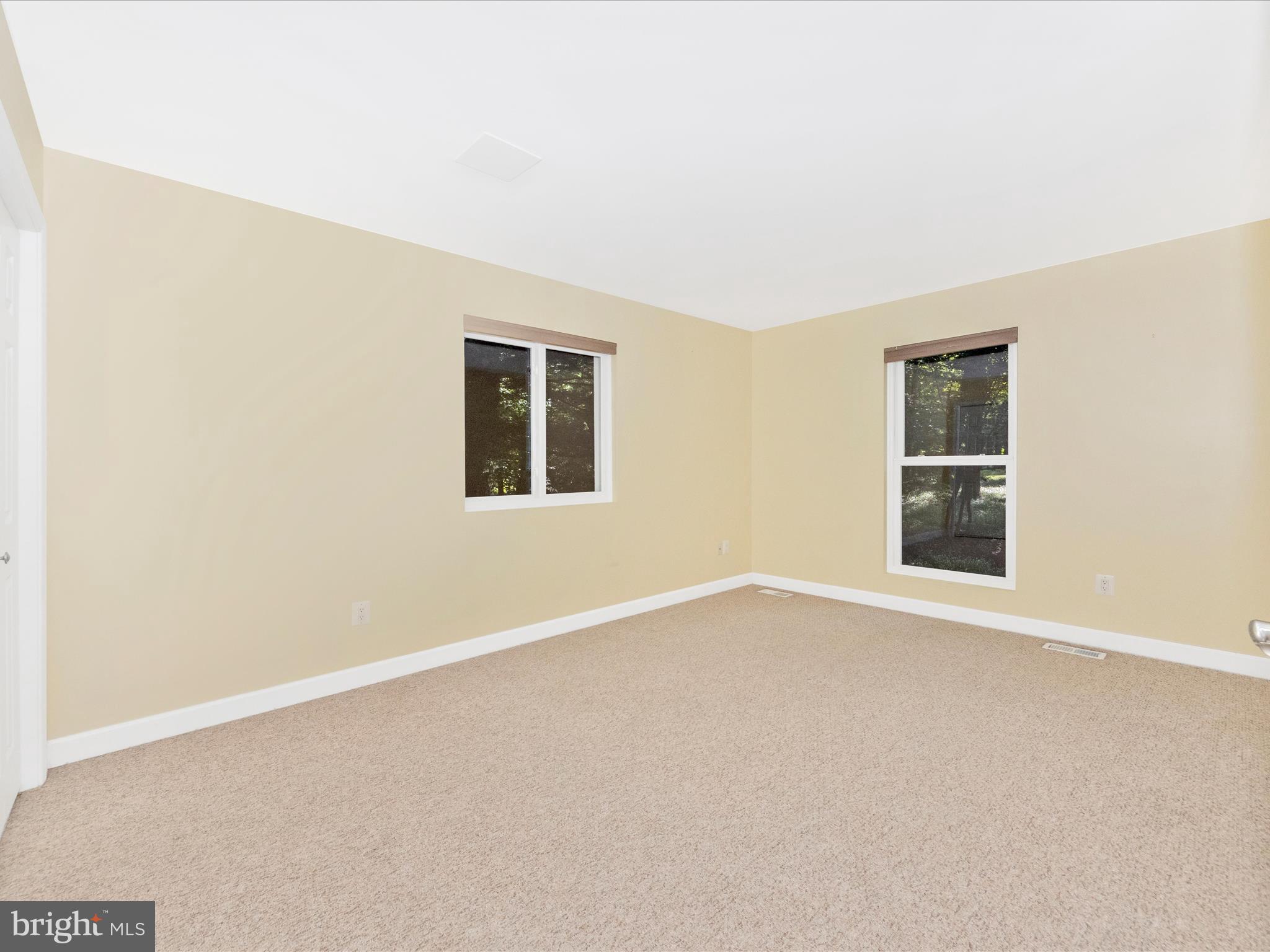 2020 JOHN HANSON OVERLOOK