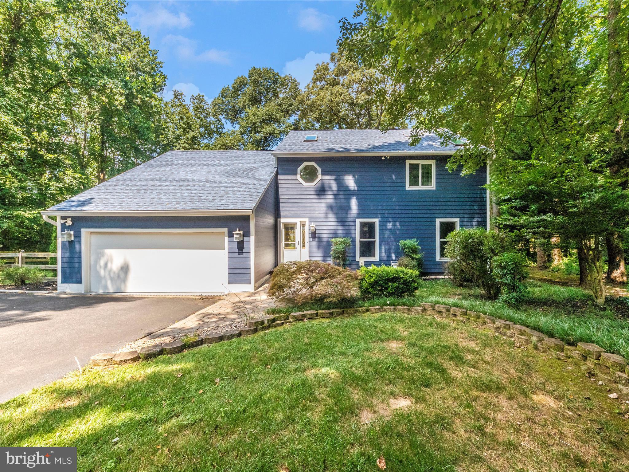 2020 JOHN HANSON OVERLOOK