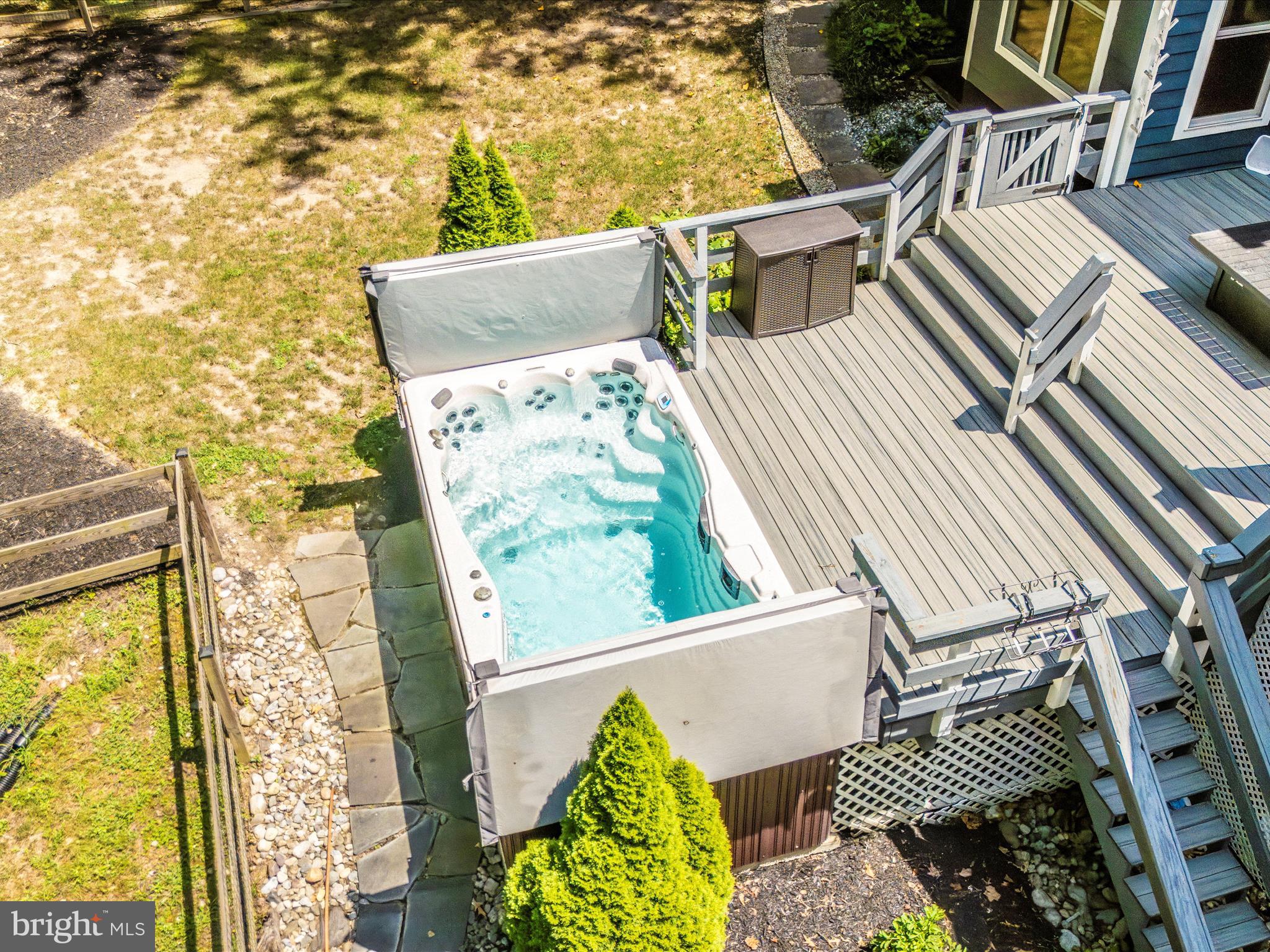 2020 JOHN HANSON OVERLOOK