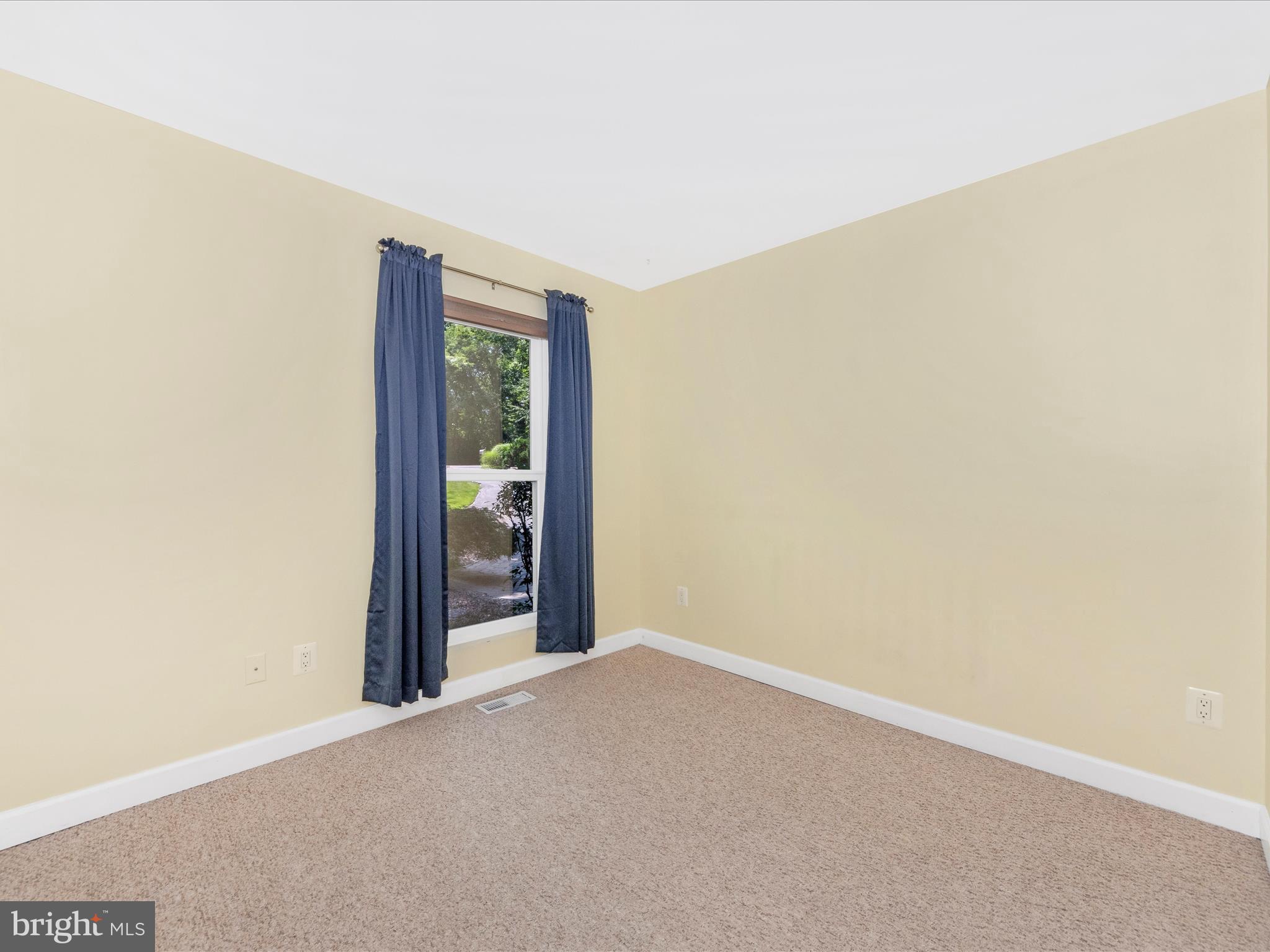 2020 JOHN HANSON OVERLOOK