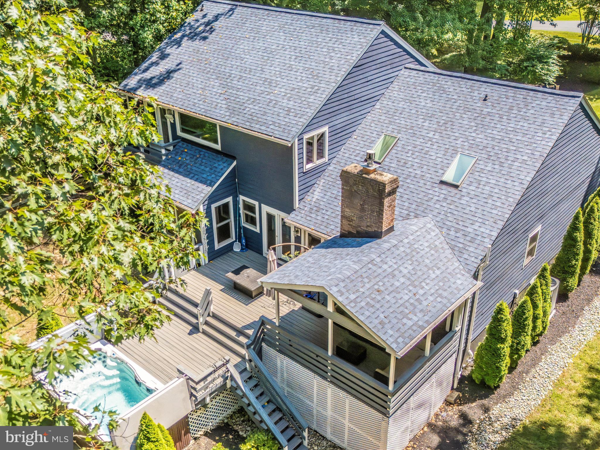 2020 JOHN HANSON OVERLOOK