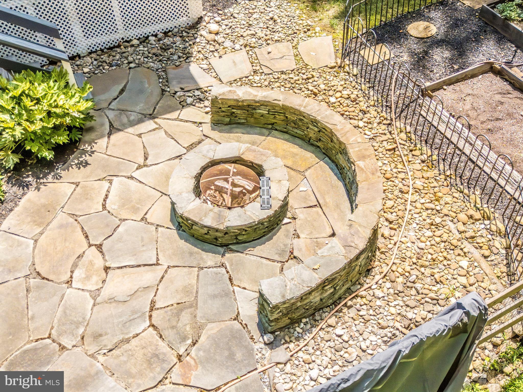 2020 JOHN HANSON OVERLOOK