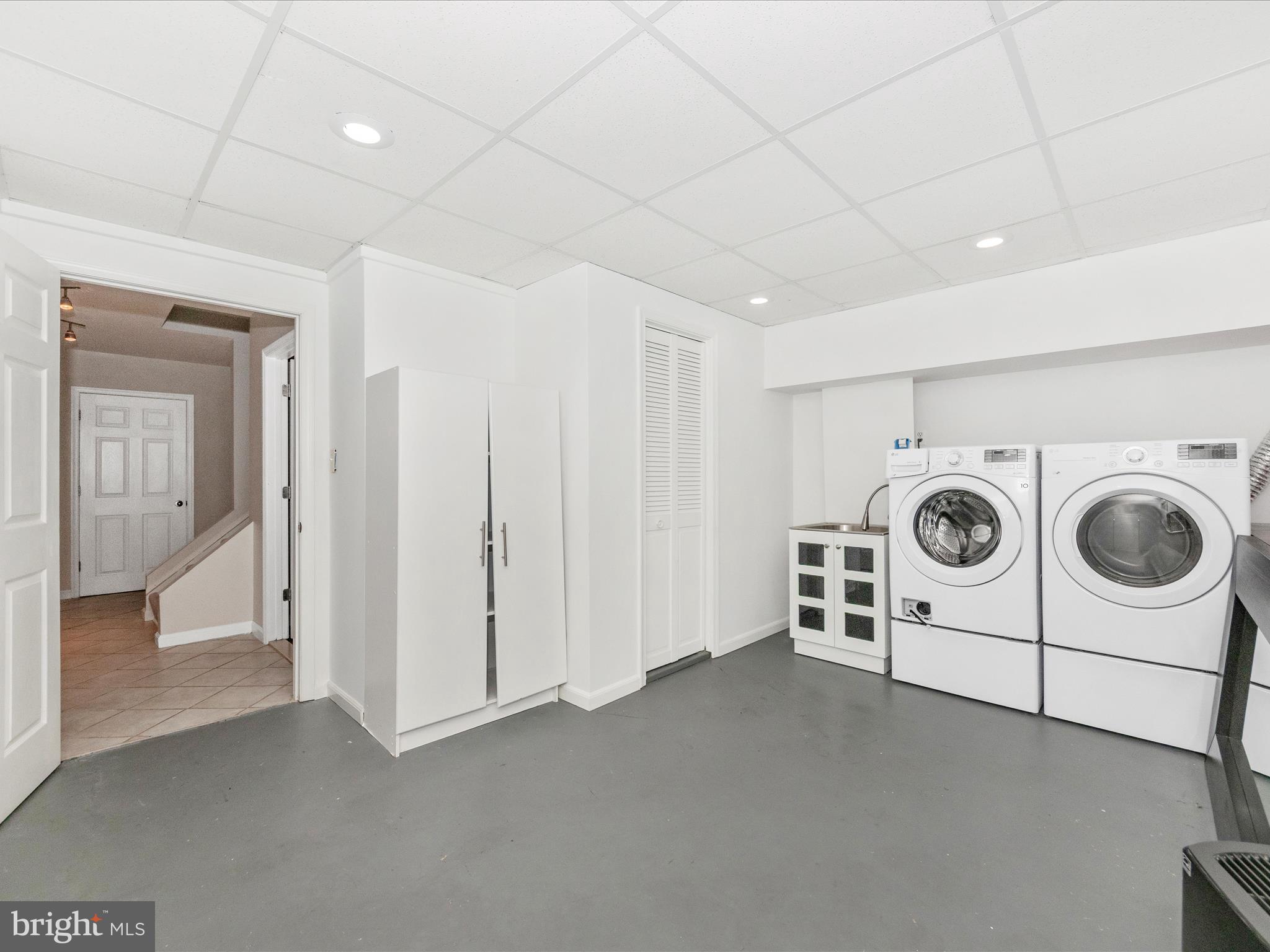 2020 JOHN HANSON OVERLOOK