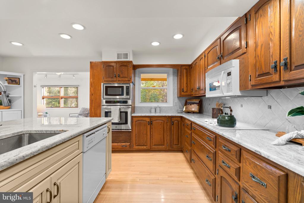 1614 COMANCHE ROAD