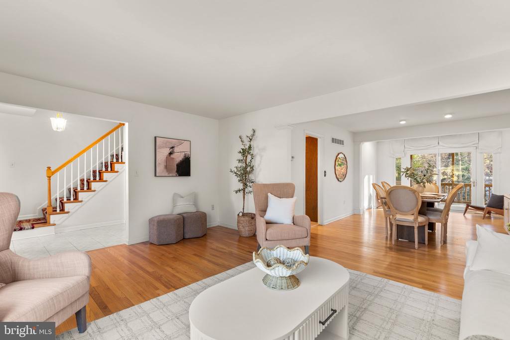 1614 COMANCHE ROAD