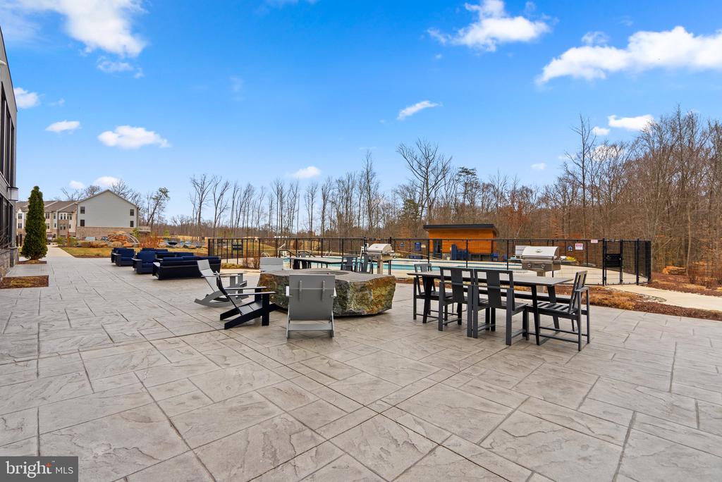 286 ALLUVIUM DR