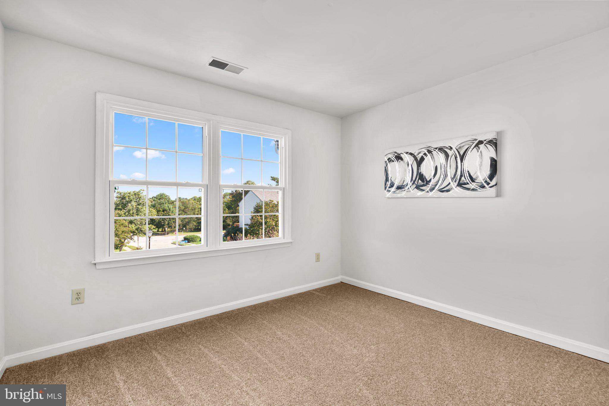 2124 COLONEL WAY