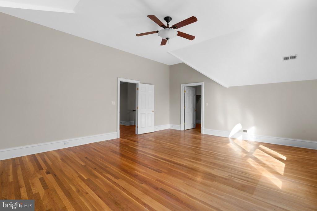196 SOUTHDOWN ROAD